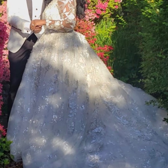 Ysa Makino 68964 / Stephen Yearick Wedding Gown - Picture 5 of 10